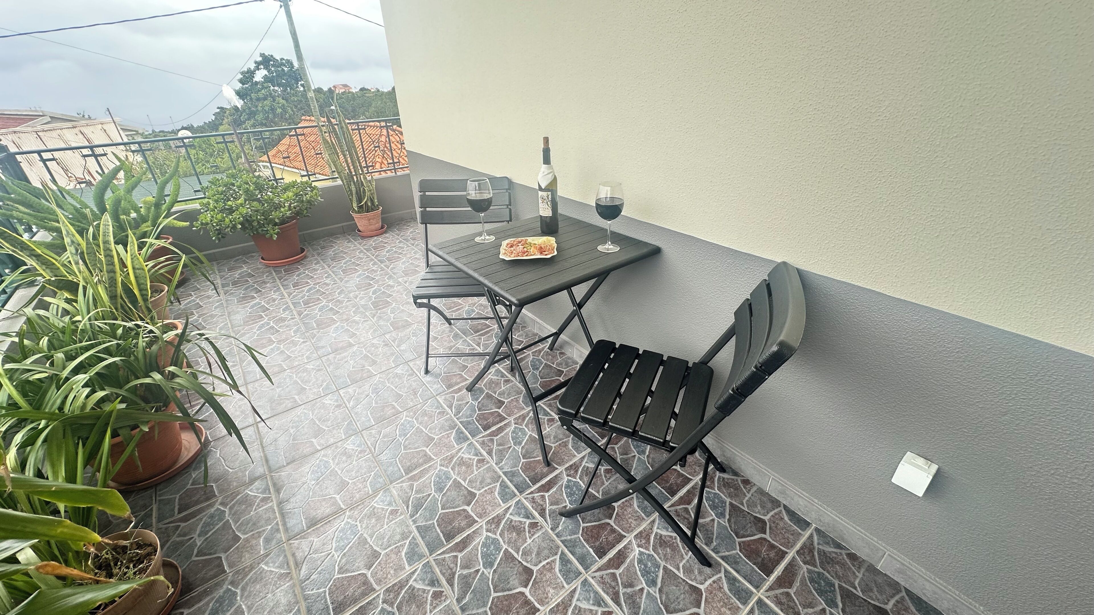 Deluxe Apartment, 2 Bedrooms, Partial Sea View | Balcony