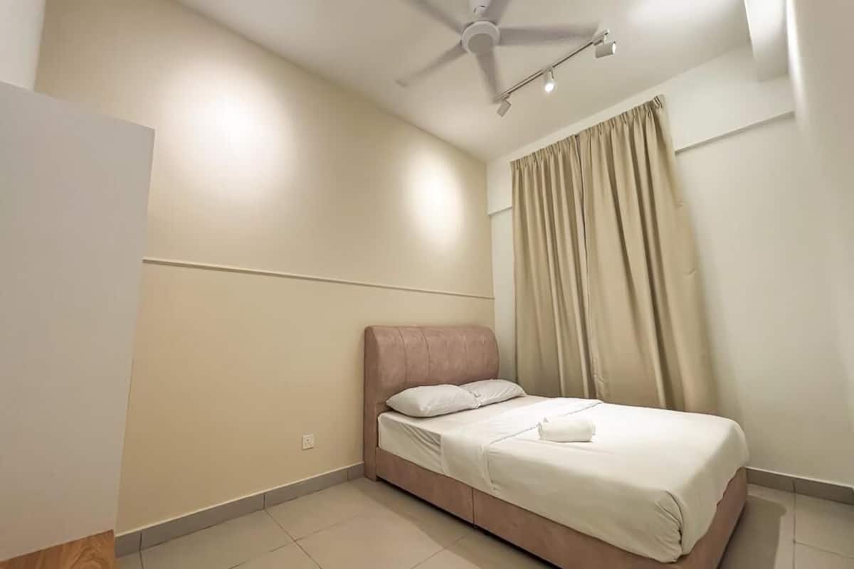 Literie de qualité supérieure, matelas mémoire de forme, Wi-Fi gratuit