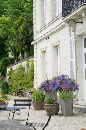 Exterior - Manoir de la Salle Du Roc (Montrichard Val de Cher)