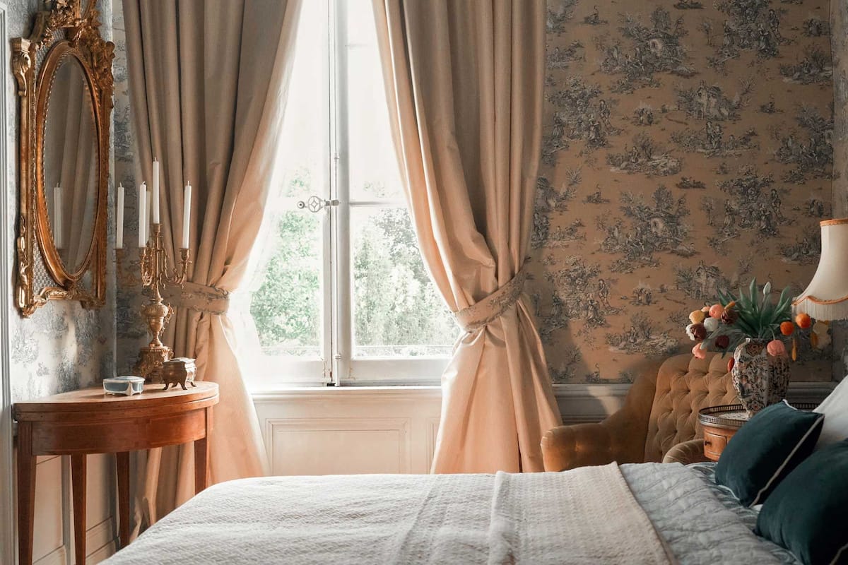 Deluxe Room, Garden View | Cots/infant beds, free WiFi, bed sheets