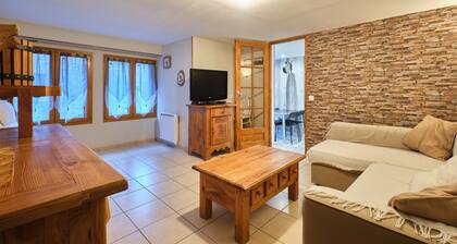 GĂźte les Dames in the TriĂšves