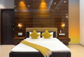 6 habitaciones, internet y ropa de cama