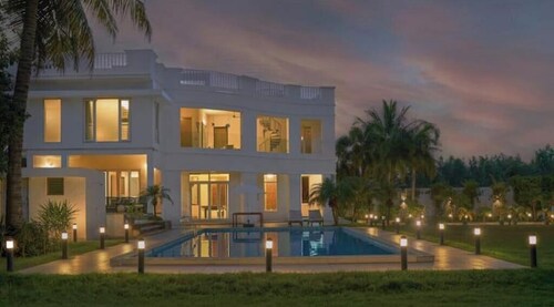 Truliv Villa Ivory- Elegant Family 4BHK with Pool