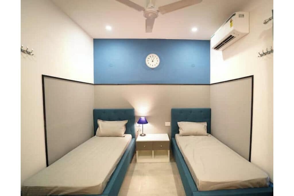 9 makuuhuonetta, internet, vuodevaatteet