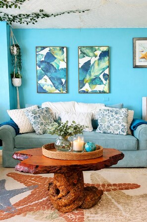 TV - Breathtaking Oceanview Stay Just Steps FROM EVERYTHING! (Daytona Beach)