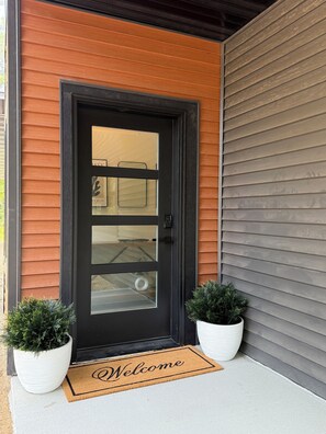 Exterior detail - Glimpse of Whitefish-Modern Home with SAUNA (Crosslake)