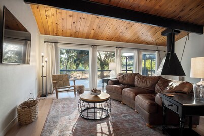 Charming vacation rental steps away from River Island Golf Course