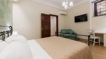 1 habitación, wifi y ropa de cama