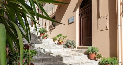 Deluxe Triple Room with Balcony, Wi-Fi and Air Conditioning