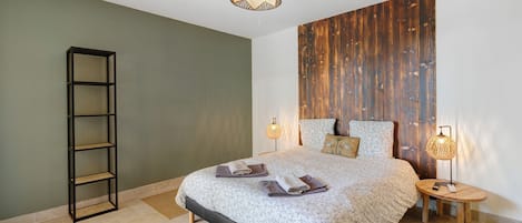 1 habitación, wifi y ropa de cama