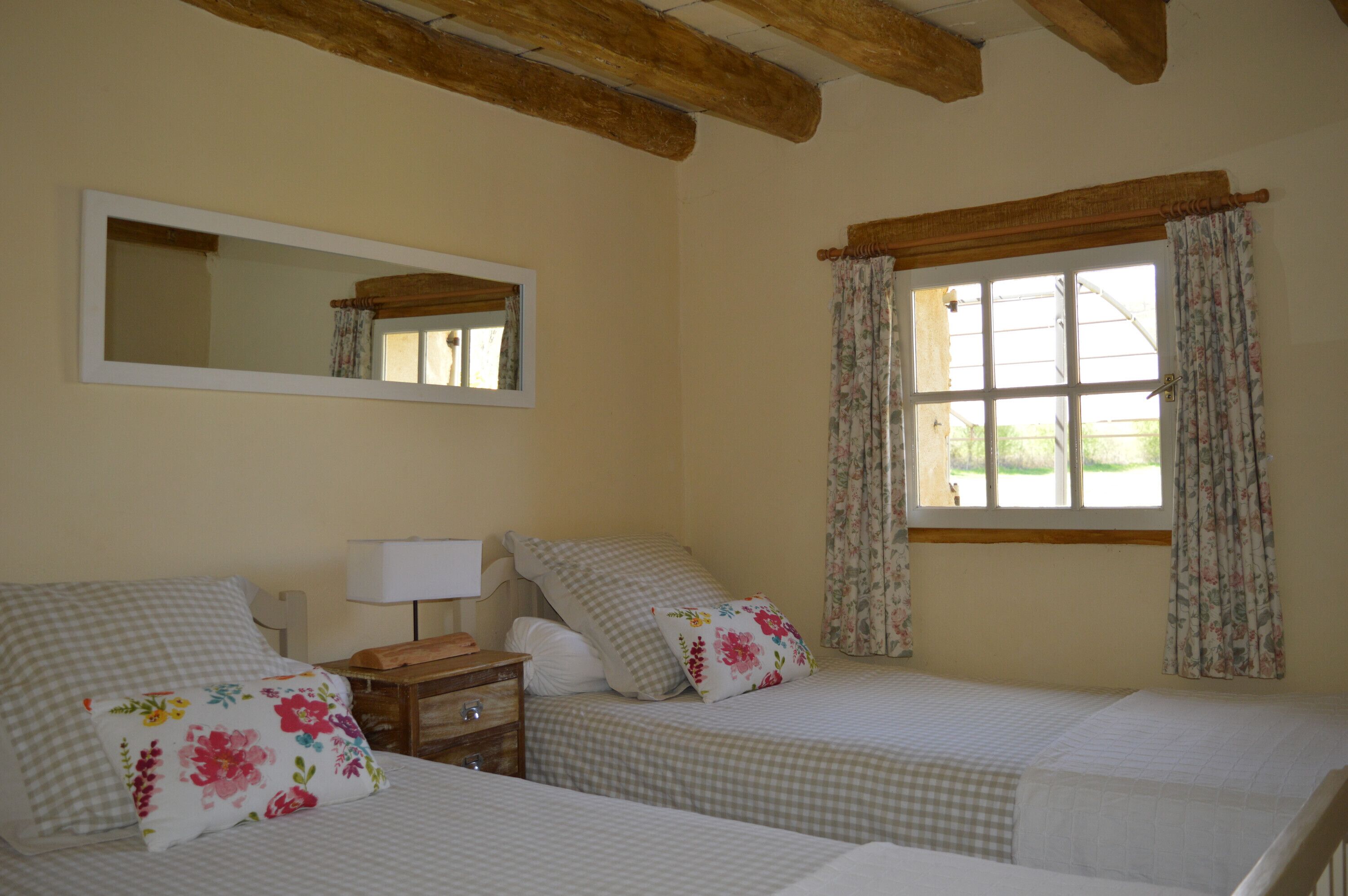 3 bedrooms, WiFi, bed sheets