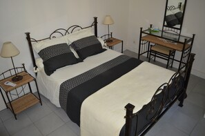 2 bedrooms, WiFi, bed sheets - Les crouquets - Le logis (Jayac)