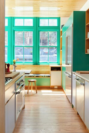 Mikrowelle, Geschirrspüler