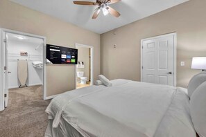 2 bedrooms, iron/ironing board, internet, bed sheets