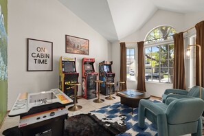 Spielezimmer
