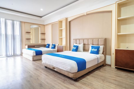 Escritorio y wifi gratis