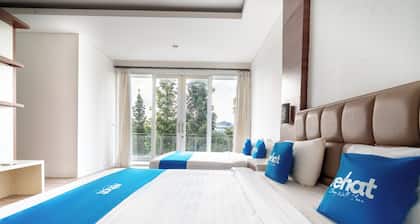 Rehat at Villa Golf Island Dago Resort I