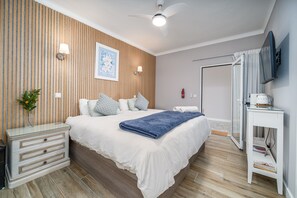 1 bedroom, WiFi, bed sheets - Room 'Orange Blossom Grove -  2' with Shared Terrace, Wi-Fi and Air Conditioning (São Bartolomeu de Messines)