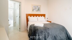Basic Apartment - Fully Equipped Apartments in a Building With Pool 850m From the Beach in Downtown Floripa - Riis (Florianópolis)