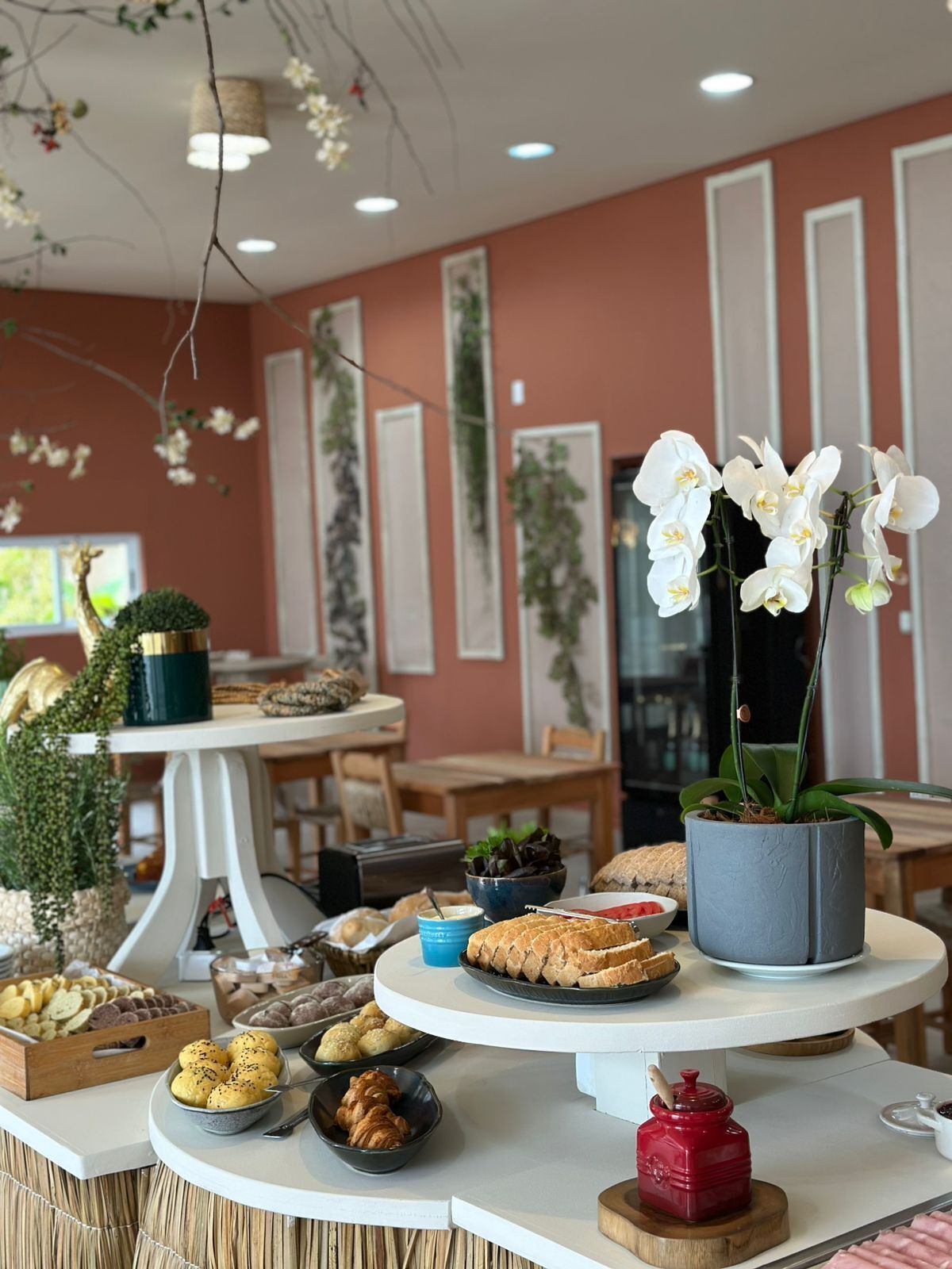 Petit déjeuner en libre-service compris tous les jours