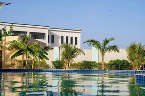 5 outdoor pools - Porto Golf Resort (Wasai)