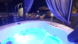 Havuzsuz Jakuzili Ev | Bồn tắm thủy lực