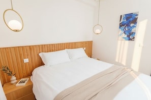 2 chambres, fer et planche à repasser, Wi-Fi, draps fournis