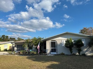 Exterior - Venice Dove Shell (Venice)