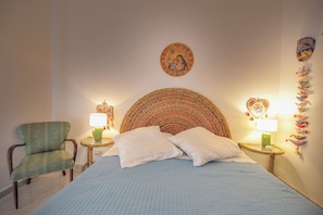 3 chambres, fer et planche à repasser, Wi-Fi gratuit, draps fournis