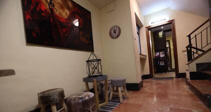 Hostal Goya Suites