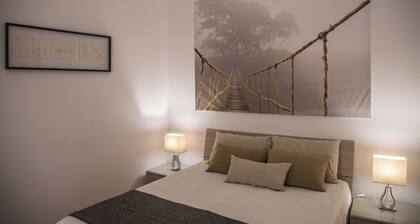 B&B House of Jazz - Charlie