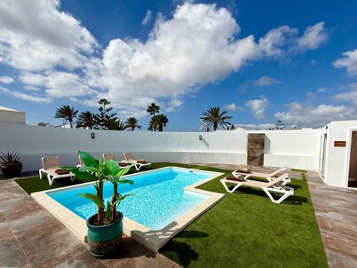 Vakantievilla 'The Suite' met privézwembad, wifi en airconditioning