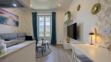 电视、立体声音响