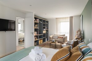 3 chambres, fer et planche à repasser, accès au Wi-Fi (inclus)