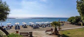 Berengaria Court - Sea Views 2bdr Apartment