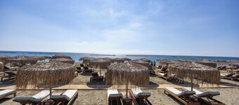 Berengaria Court - Sea Views 2bdr Apartment