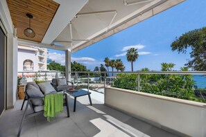 Appartement, 2 slaapkamers, balkon, uitzicht op zee | Balkon