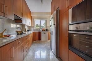 Huoneisto, 2 makuuhuonetta, parveke | Sisätilat