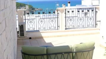 Deluxe Double or Twin Room, Sea View | Terrace/patio