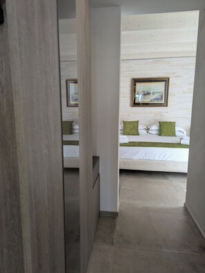 Deluxe Double or Twin Room, Sea View