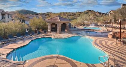 2-bedroom resort in amazing Phoenix with AC, fitness room