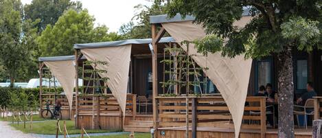 Enceinte de lâhĂ©bergement