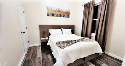 3BR Elizabeth Apt – Waterfront, Near NYC and Airport