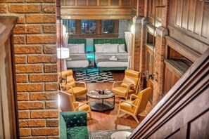 Interior - Unique 3BD Tremont Apartment (Cleveland)