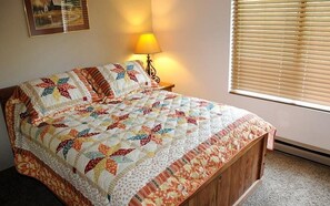 3 habitaciones, tabla de planchar con plancha y wifi gratis 