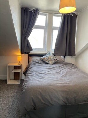 4 habitaciones y ropa de cama 
