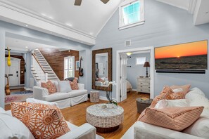 Smart-TV og stereoanlegg