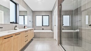 Shower, hair dryer - Breach House Rhyll with spa, sauna, plunge pool, EV charger (Rhyll)