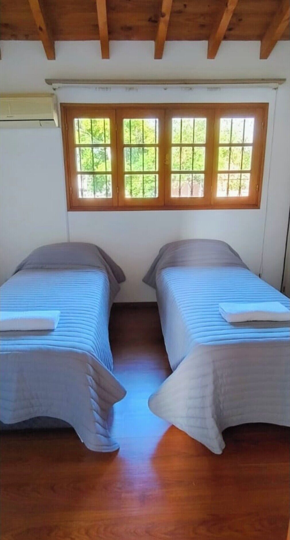 4 habitaciones, wifi y ropa de cama 