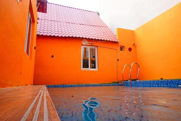 Pool - Serenity Bay Home Stay Pondicherry (Pondicherry)